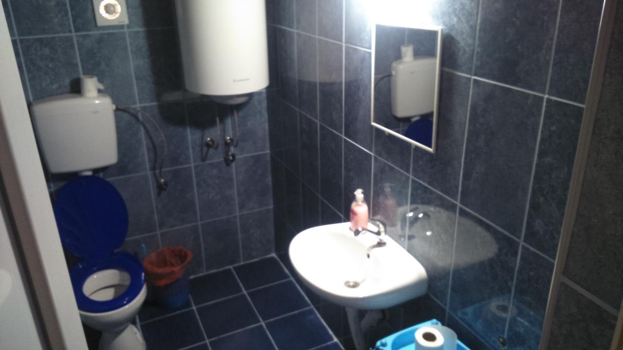 Apartmani Emil 波德戈里察 外观 照片